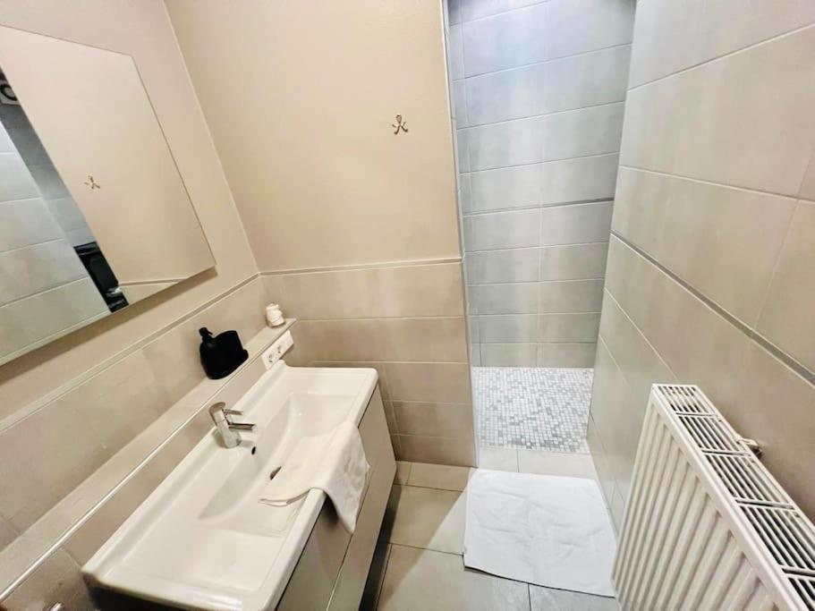 Chic One Bedroom With Parking&terrace-kir22 Apartment Luxembourg